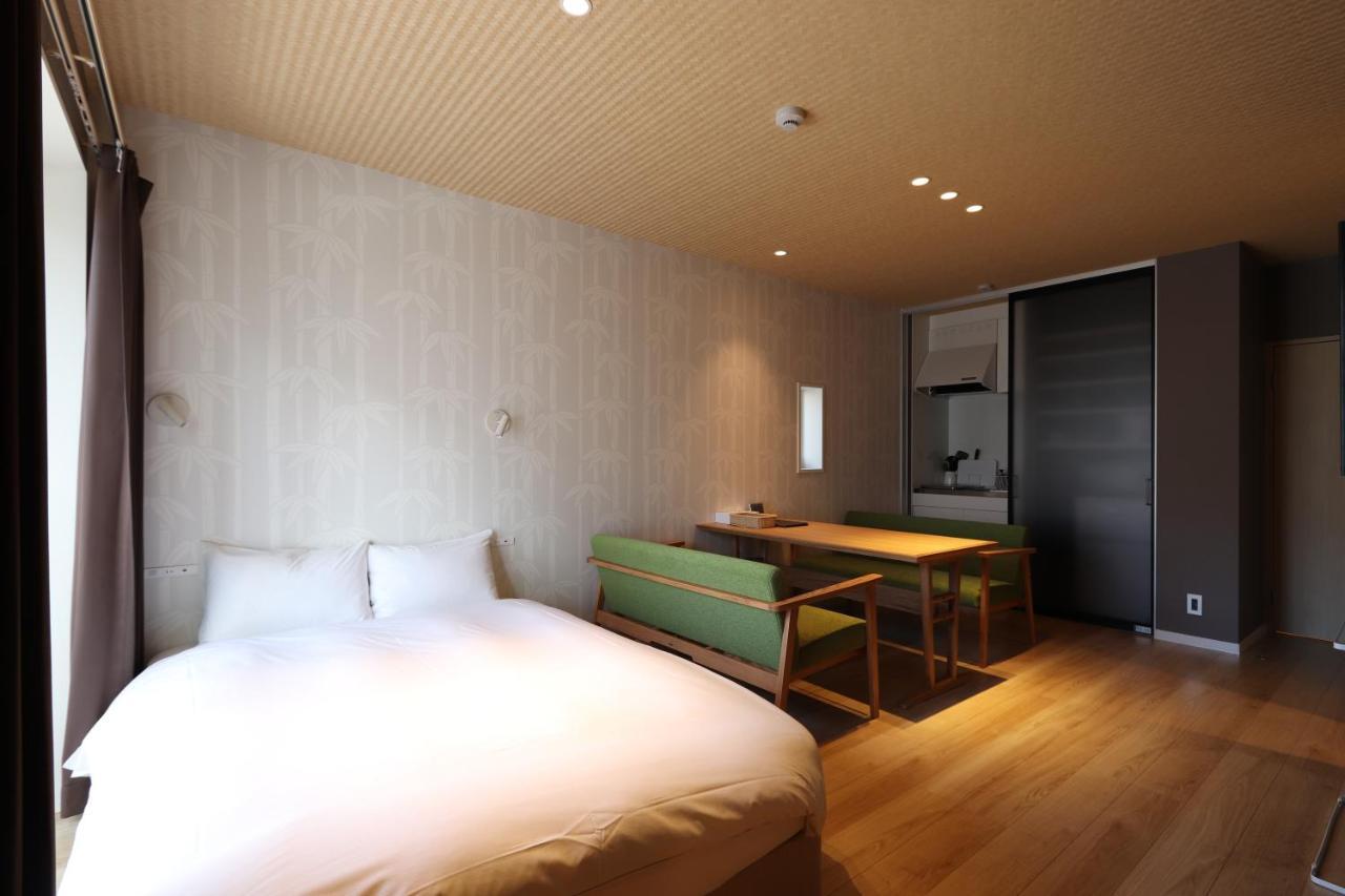 5 Minutes Shin-Osaka 9 Apartment ภายนอก รูปภาพ