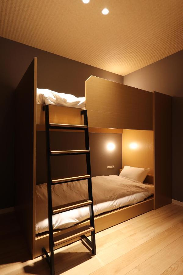 5 Minutes Shin-Osaka 9 Apartment ภายนอก รูปภาพ