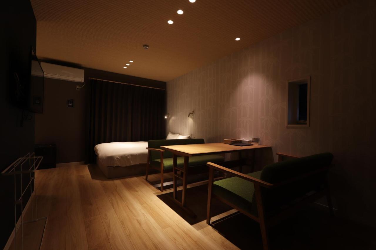 5 Minutes Shin-Osaka 9 Apartment ภายนอก รูปภาพ